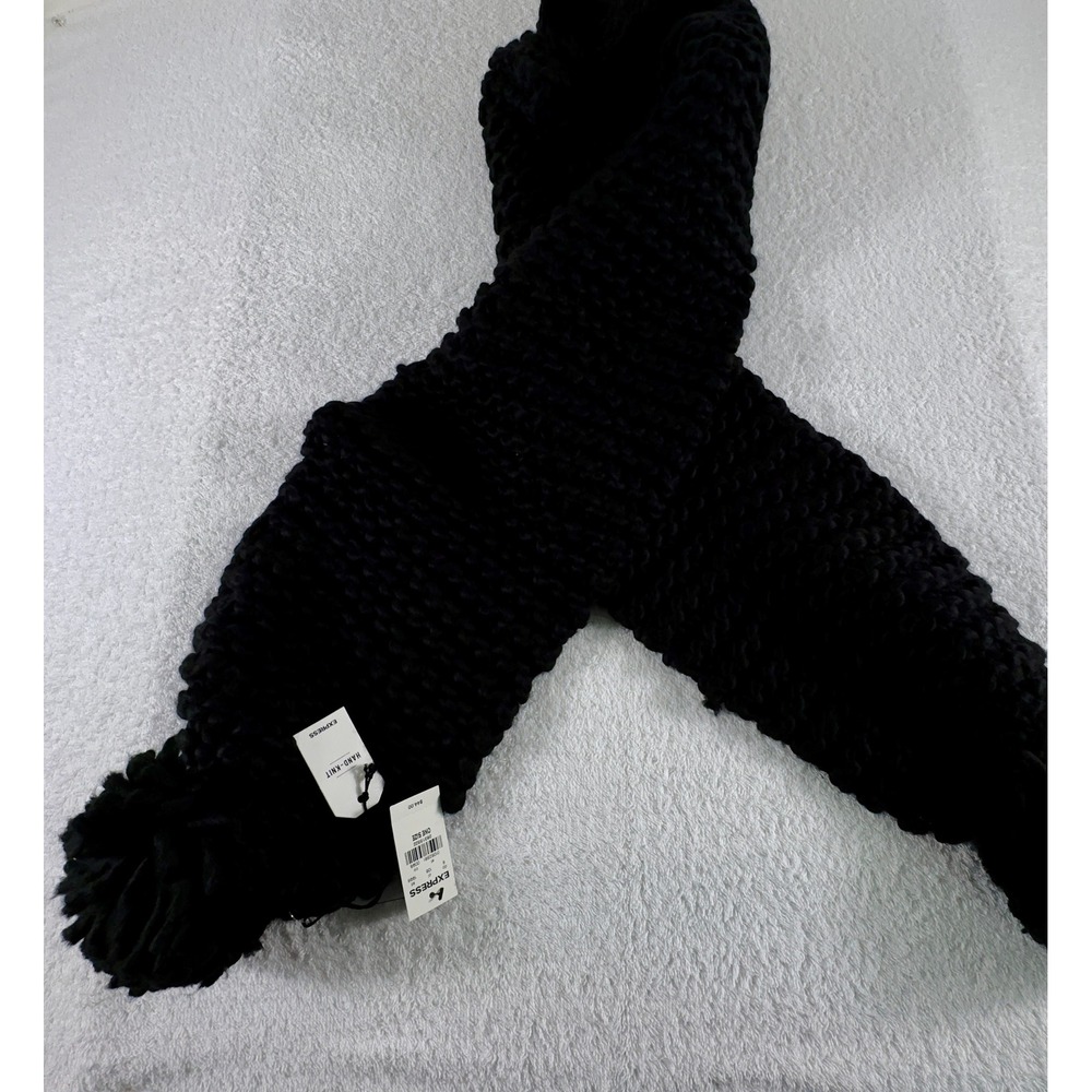 Express Hand Knit Pom Scarf Neck Thick Black Warm One Size NWT
